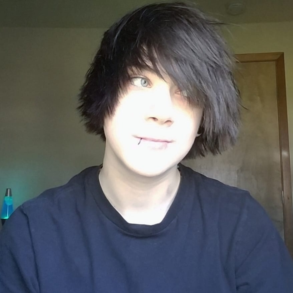 Meet your Posher, Alex